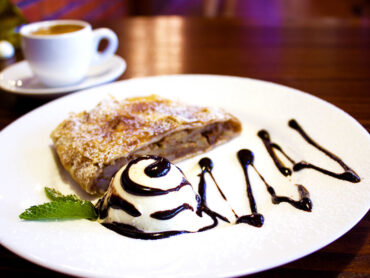 Apple Strudel